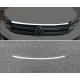 Декоративный хром молдинг на капот для Volkswagen Tiguan 2010-2016
